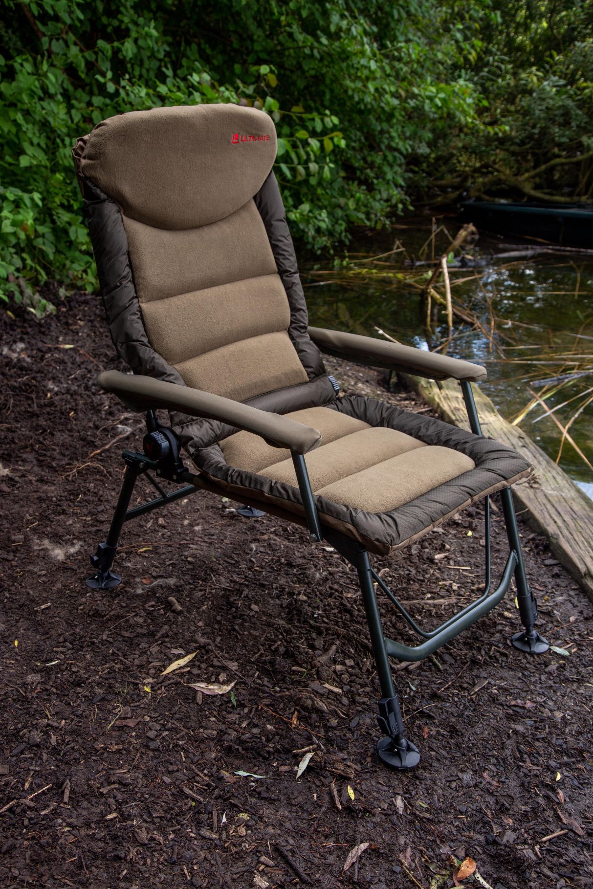 Ultimate Arm Chair Deluxe Karperstoel