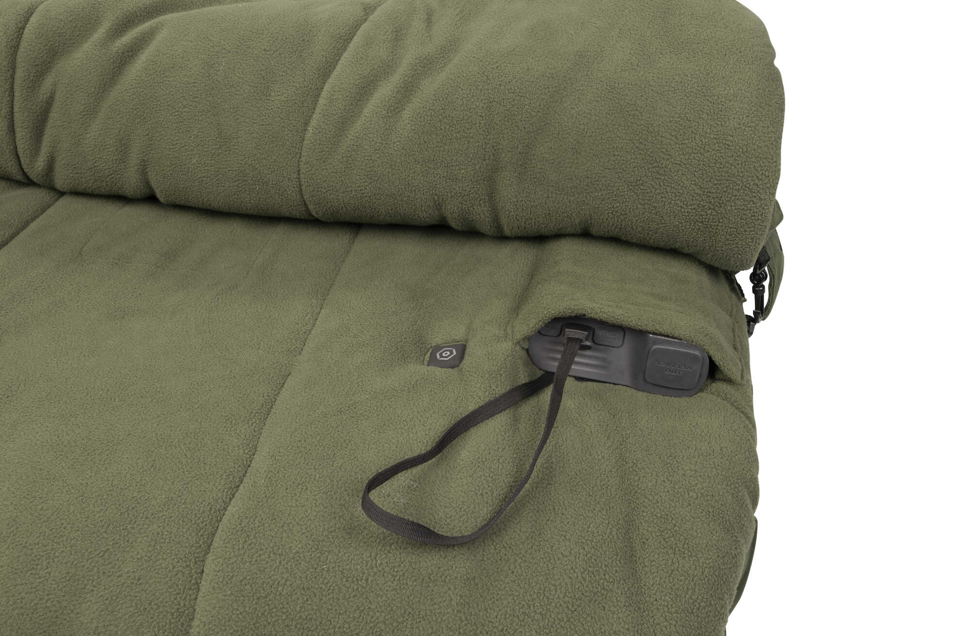 Avid Carp Benchmark Leveltech X Bed + Benchmark ThermaTech Heated Sleeping Bag XL