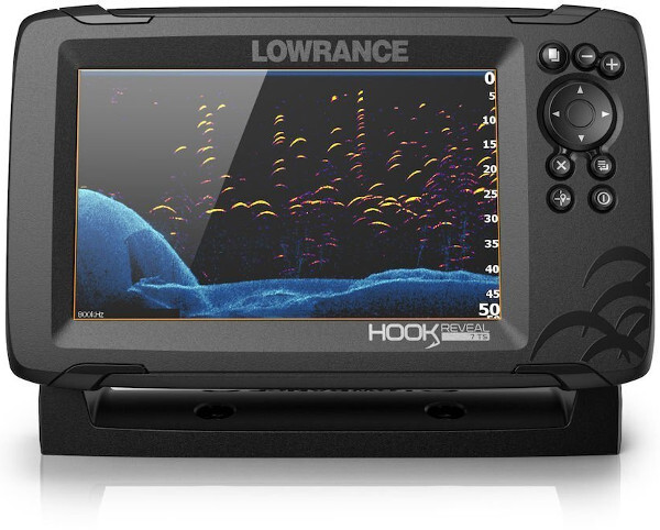 Lowrance Hook Reveal Tripleshot Fishfinder - Reveal 7"